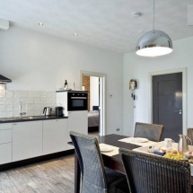 1176367_558084877573823_1403914805_n